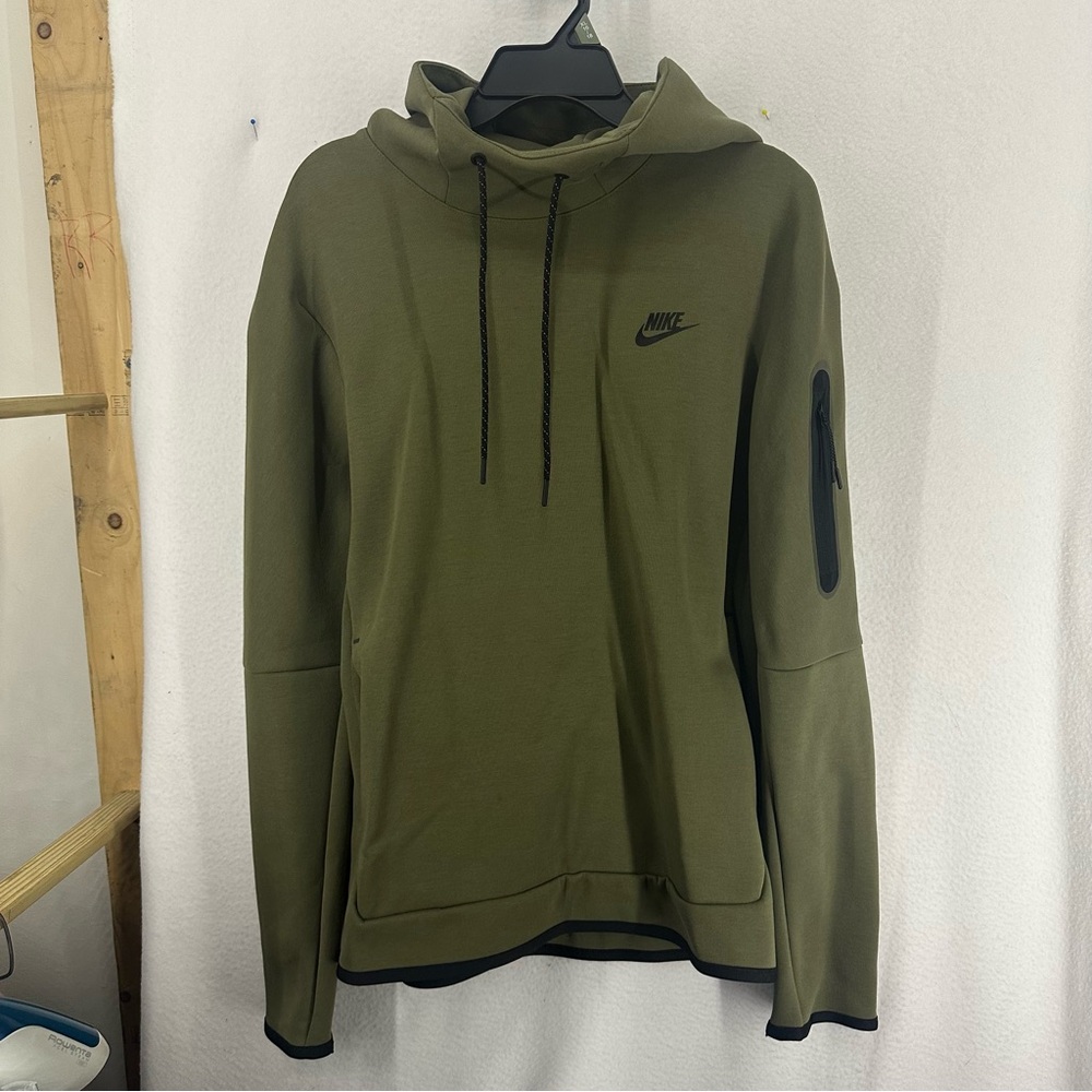 Nike Sportswear Tech Fleece‎ Pullover Hoodie Men Medium Olive Black
